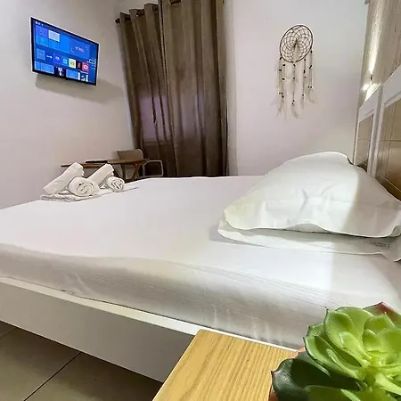 Harmony Bed & Breakfast 3*